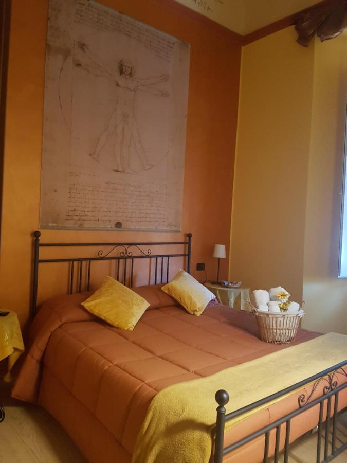 Ghiro Ghiotto Bed & Breakfast Pietra Ligure Exterior photo