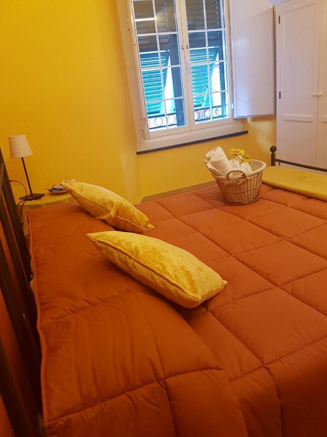 Ghiro Ghiotto Bed & Breakfast Pietra Ligure Exterior photo