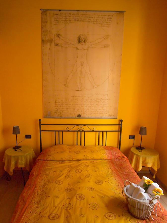 Ghiro Ghiotto Bed & Breakfast Pietra Ligure Exterior photo